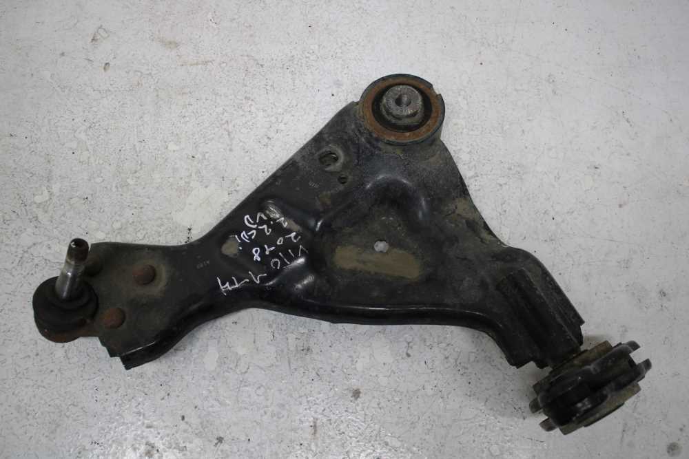 TRIANGLE AVANT DROIT MERCEDES VITO / CLASS V / MARCO POLO - Vue 1